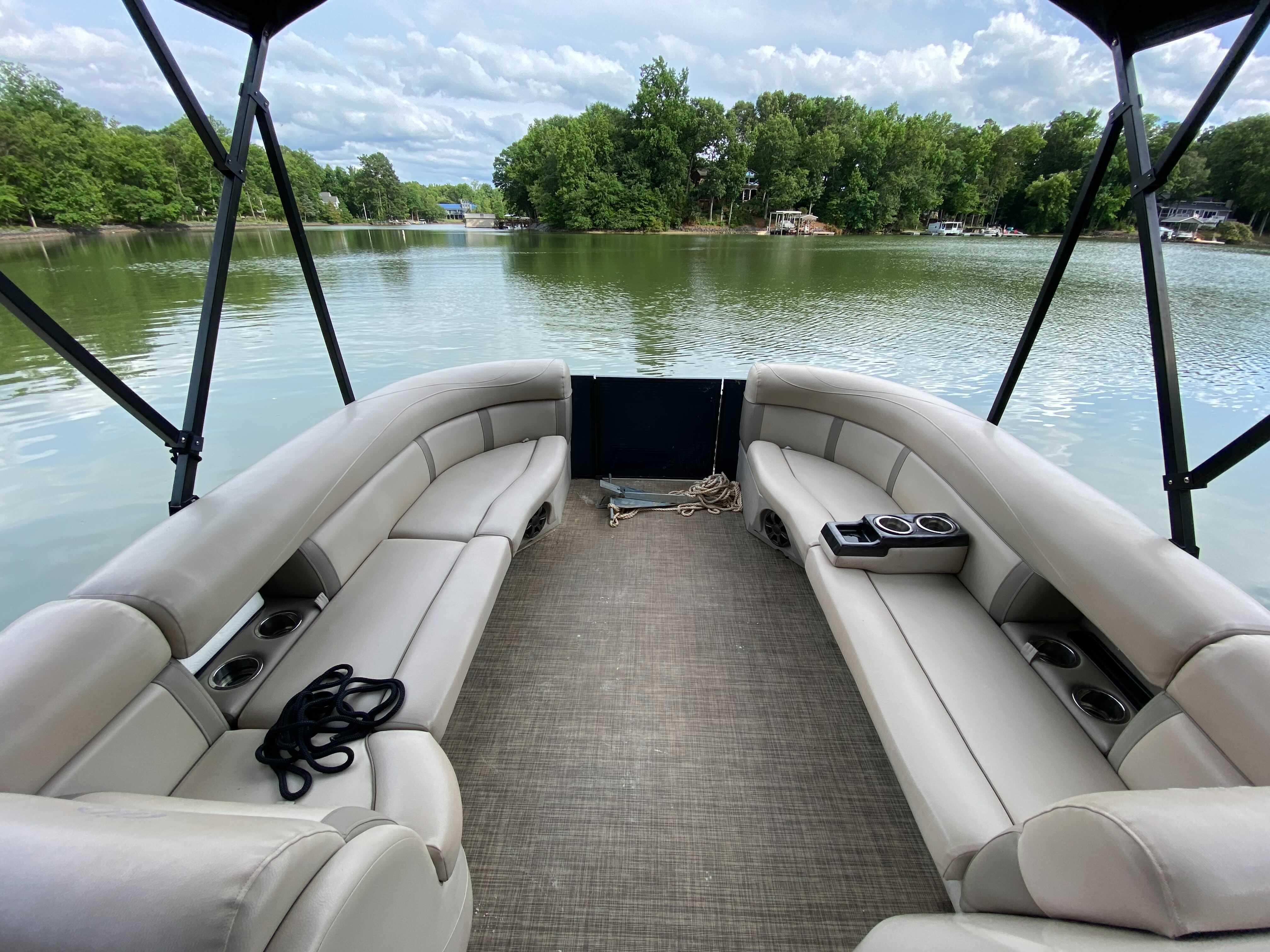 Best Pontoon Boat Rentals Find Pontoon Boat Rentals Near Me Docklyne